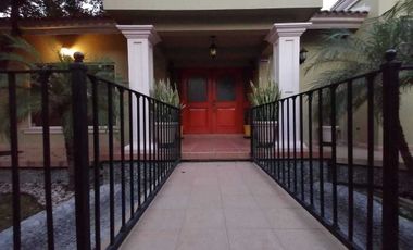Casa en Renta de 1 PISO lista para habitar en San Pedro Garza García