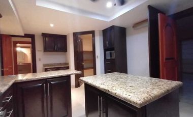 Casa en Renta de 1 PISO lista para habitar en San Pedro Garza García