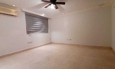 Casa en Renta de 1 PISO lista para habitar en San Pedro Garza García
