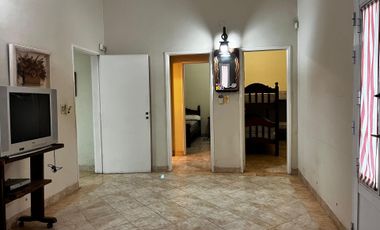 CASA EN VENTA CON QUINCHO Y PILETA EN SAUCE VIEJO