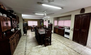 CASA EN VENTA CON QUINCHO Y PILETA EN SAUCE VIEJO