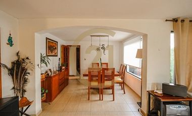Casa en venta en la reina