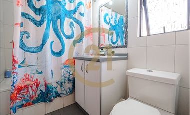 Casa en venta en la reina