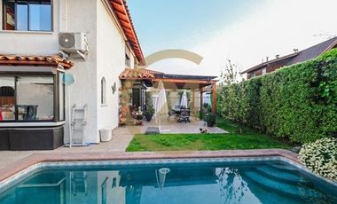 Casa en venta en la reina