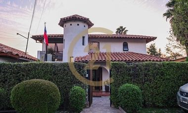 Casa en venta en la reina