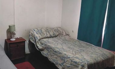 Casa en Venta en Clotario Blest con Departamental