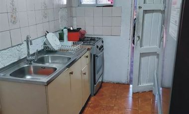 Casa en Venta en Clotario Blest con Departamental