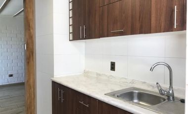 Casa en Venta en Vitacura / La Llavería