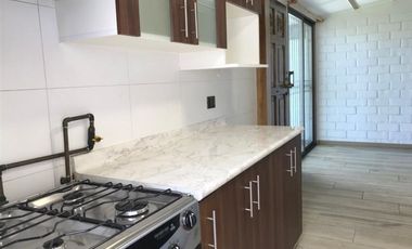 Casa en Venta en Vitacura / La Llavería