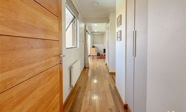 Casa en Arriendo en Av. La Quebrada / Las Condes