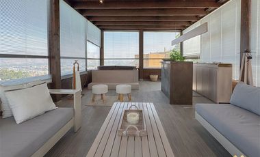 Casa en Arriendo en Av. La Quebrada / Las Condes