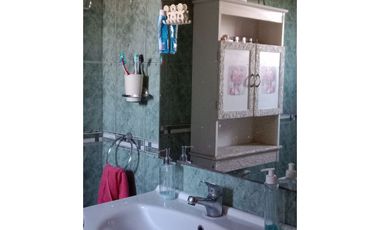 VENDO CASA FAMILIAR LIMACHE, 823 M2 TERRENO, 137 M2 CONSTRUIDOS
