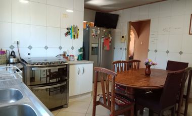 VENDO CASA FAMILIAR LIMACHE, 823 M2 TERRENO, 137 M2 CONSTRUIDOS