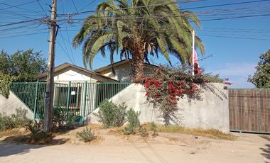 VENDO CASA FAMILIAR LIMACHE, 823 M2 TERRENO, 137 M2 CONSTRUIDOS