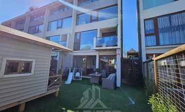 Casa en Venta en COD38010 Av. Andalue San Pedro de la Paz