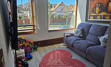 Casa en Venta en COD38010 Av. Andalue San Pedro de la Paz