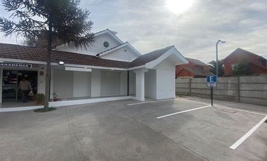 Local Comercial en Arriendo en a 50 mts de Portales