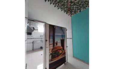 VENDO LOCAL: PLAZOLETA DE COMIDAS $ OPORTUNIDAD!