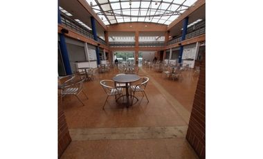 VENDO LOCAL: PLAZOLETA DE COMIDAS $ OPORTUNIDAD!