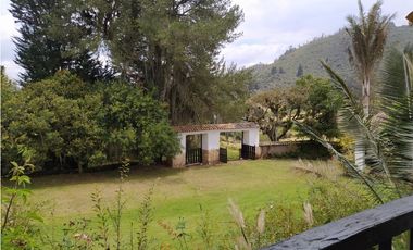 VENDO EXCLUSIVA HACIENDA CERCA DE BOGOTA