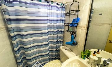 Casa en Venta en Condominio acceso y vista al Lago
