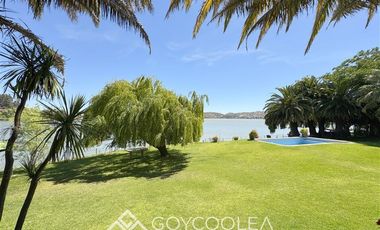 Casa en Venta en Orilla Lago San Rafael