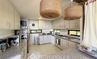 Casa en Venta en Orilla Lago San Rafael