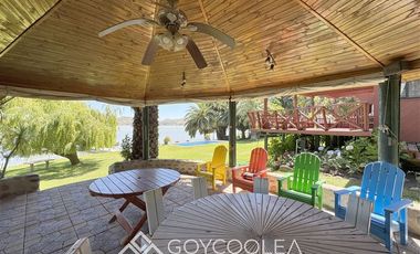 Casa en Venta en Orilla Lago San Rafael