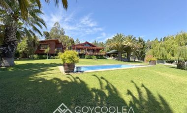 Casa en Venta en Orilla Lago San Rafael