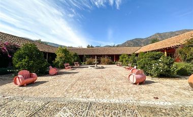 Casa en Venta en Campo Pumanque 8 Hec Casa Patronal