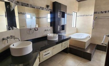Casa sola en renta en La Aurora, Saltillo, Coahuila