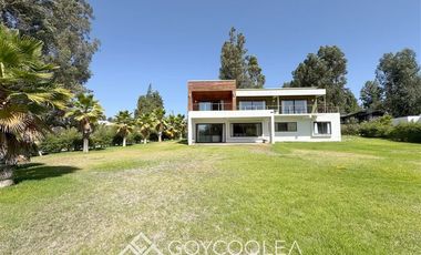 Casa en Venta en Condominio La Peninsula