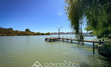 Casa en Venta en Orilla Lago San Rafael
