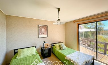 Casa en Venta en Orilla Lago San Rafael