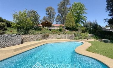 Casa en Venta en Orilla Lago Llallauquen