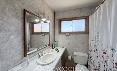 Casa en Venta en Orilla Lago Llallauquen