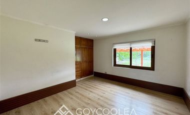 Casa en Venta en Condominio Karelia