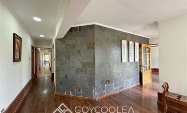 Casa en Venta en Condominio Karelia