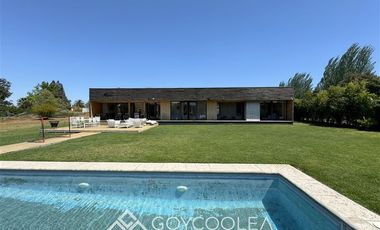 Casa en Venta en Orilla Lago Bahia Chila