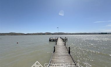 Casa en Venta en Orilla Lago Dos Casas San Rafael