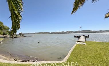 Casa en Venta en Orilla Lago Dos Casas San Rafael