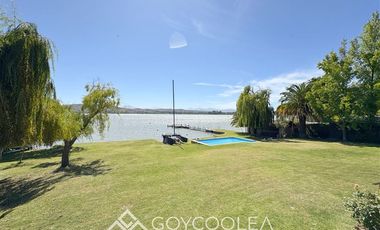 Casa en Venta en Orilla Lago Dos Casas San Rafael
