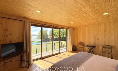 Casa en Venta en Orilla Lago Dos Casas San Rafael