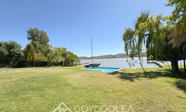 Casa en Venta en Orilla Lago Dos Casas San Rafael