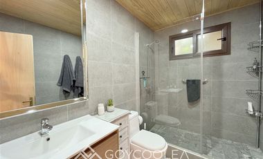 Casa en Venta en Orilla Lago Dos Casas San Rafael