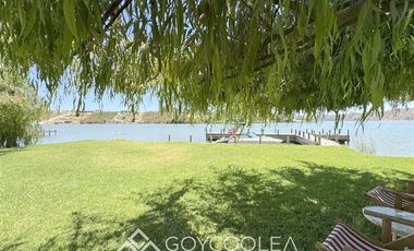 Casa en Venta en Orilla Lago San Rafael