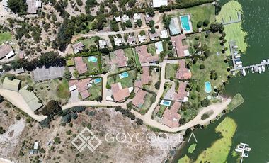 Casa en Venta en Condominio El Alamo
