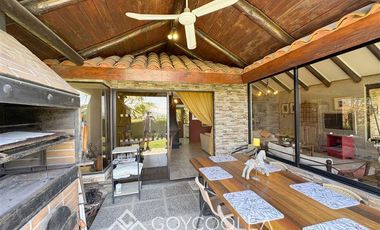 Casa en Venta en Condominio El Alamo