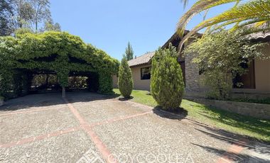 Casa en Venta en Condominio El Alamo