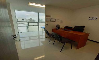 CONSULTORIO EN ARRIENDO EL CABLE / MANIZALES
